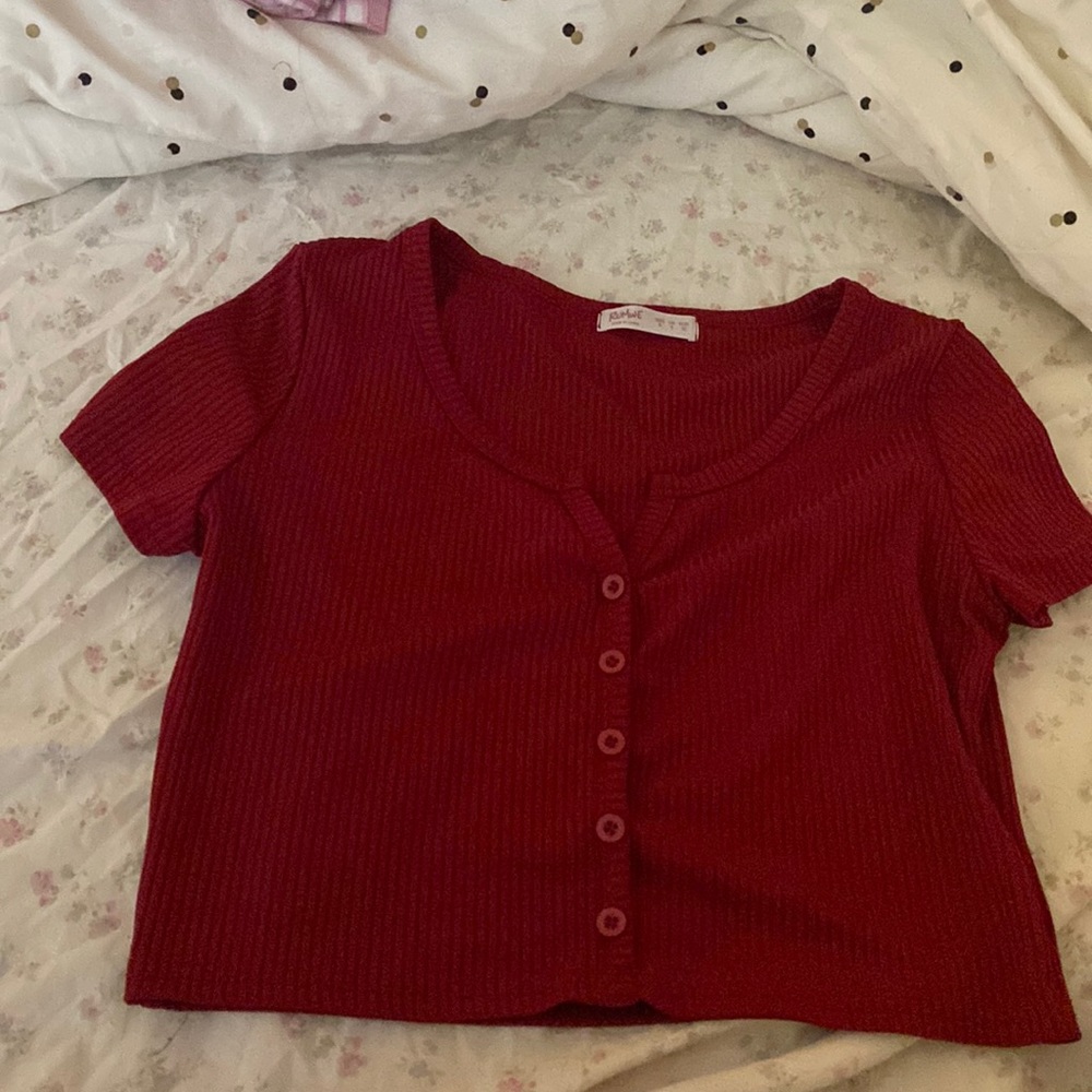 red crop top